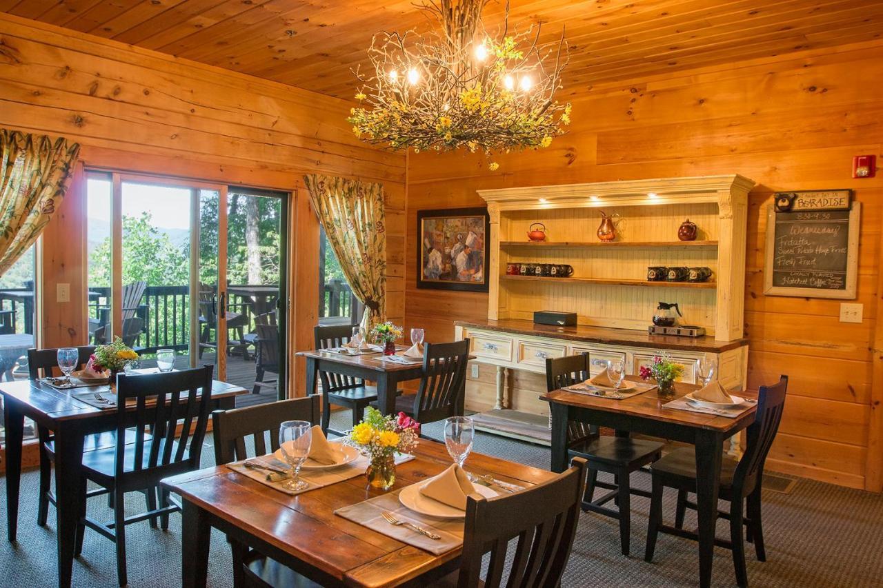 Lazy Bear Lodge Valle Crucis Zewnętrze zdjęcie