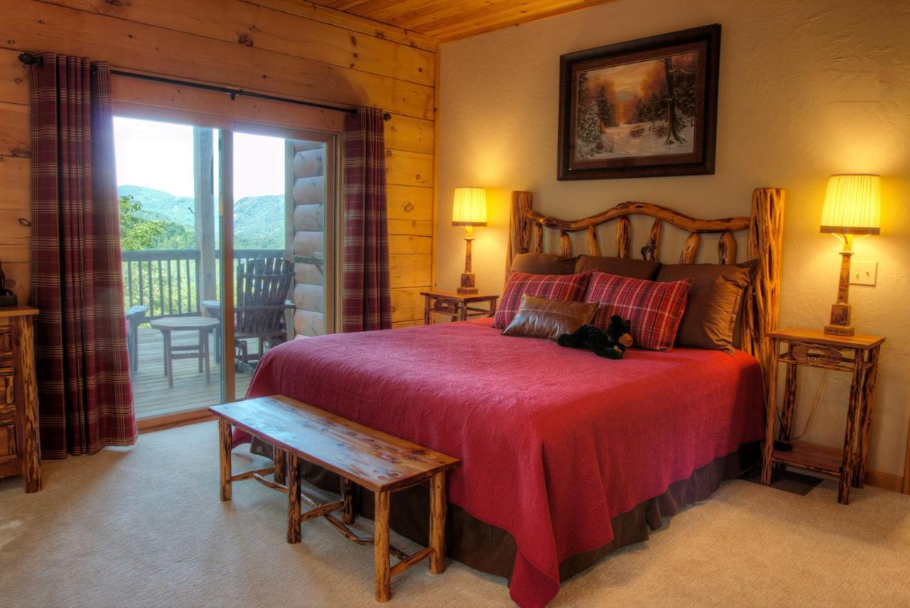 Lazy Bear Lodge Valle Crucis Zewnętrze zdjęcie