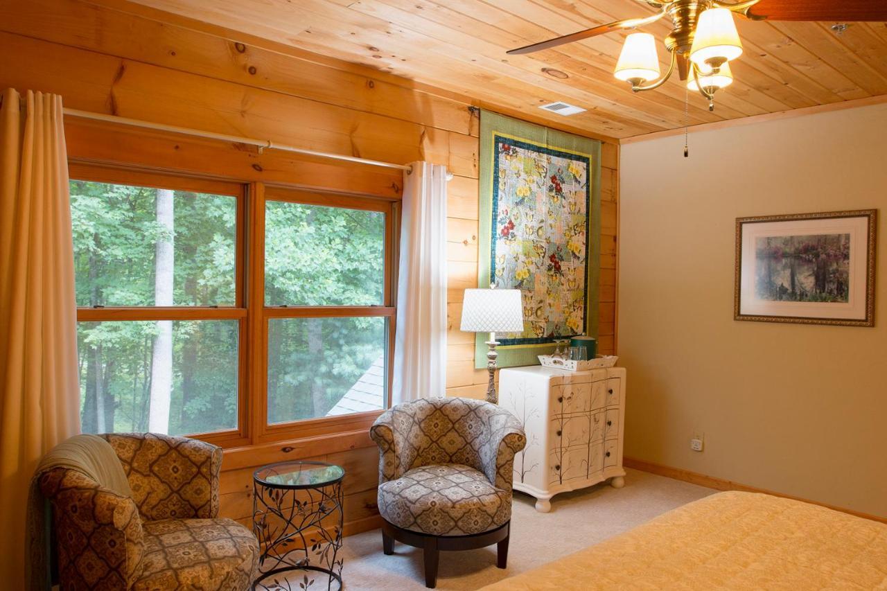 Lazy Bear Lodge Valle Crucis Zewnętrze zdjęcie