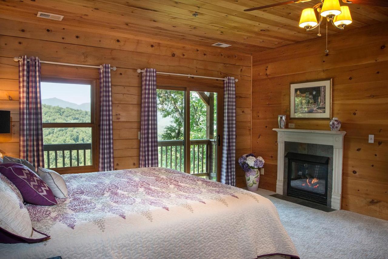 Lazy Bear Lodge Valle Crucis Zewnętrze zdjęcie