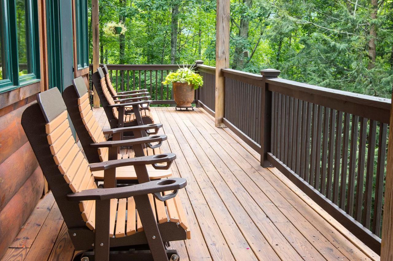 Lazy Bear Lodge Valle Crucis Zewnętrze zdjęcie